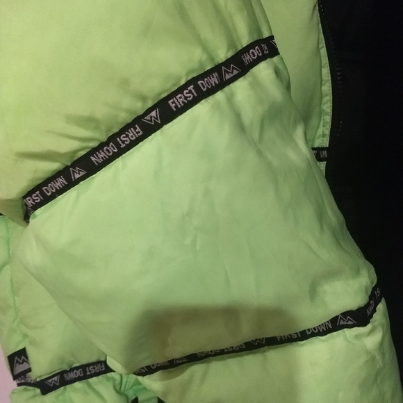 Jacket - Picture 4 of 4